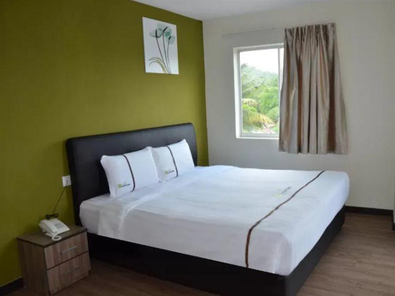 Riverview Hotel Bahau Екстер'єр фото