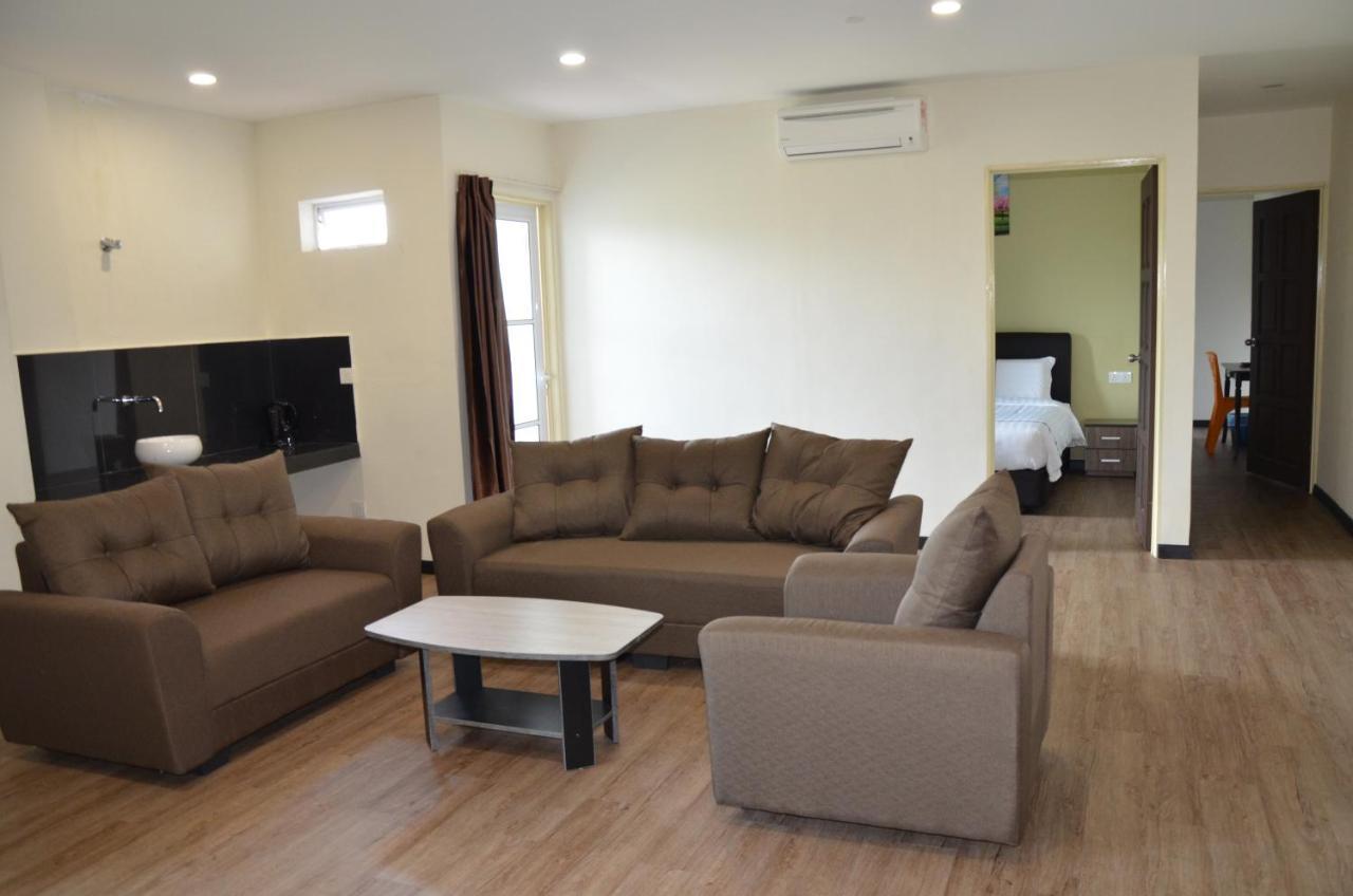 Riverview Hotel Bahau Екстер'єр фото