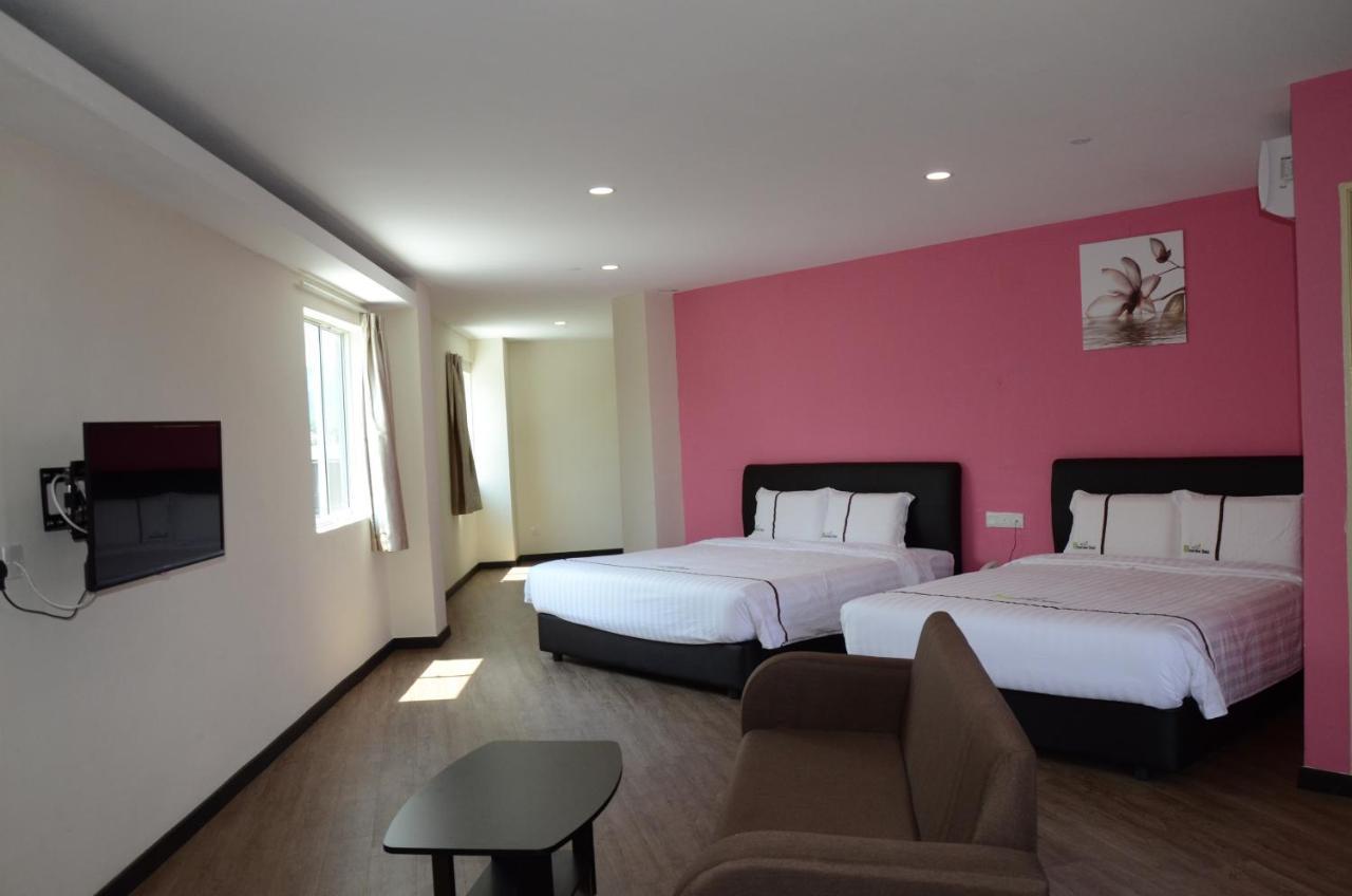 Riverview Hotel Bahau Екстер'єр фото