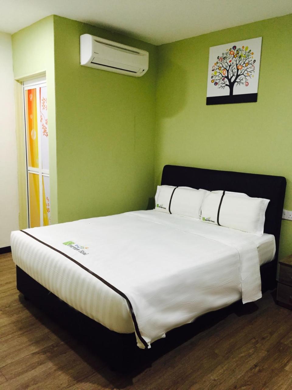 Riverview Hotel Bahau Екстер'єр фото